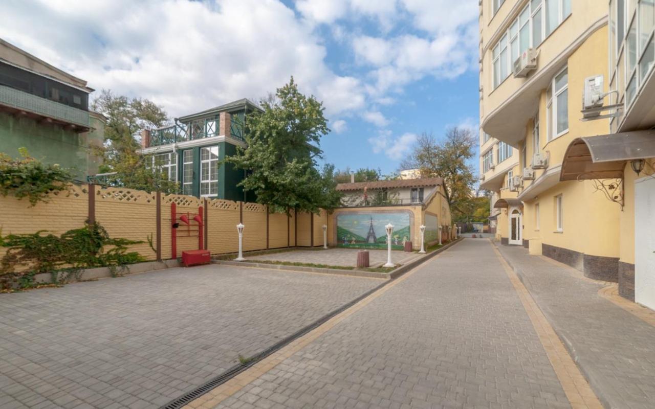 Стильная Квартира Возле Моря На Французском Бульваре Oldenburg Bagian luar foto